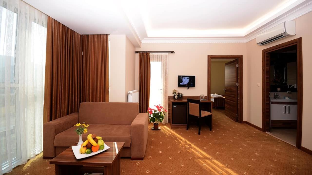 Obam Termal Resort Hotel Ve Spa Sindirgi Exterior foto